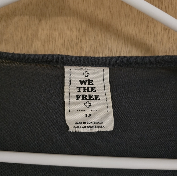 We the free, dark gray top. Gently used size small. - Picture 10 of 13